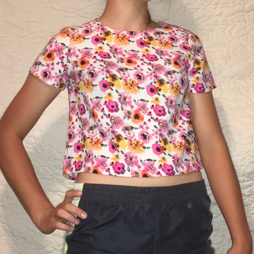 Crop top